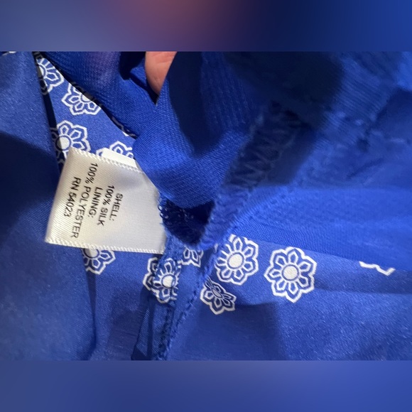 Banana Republic Elodie printed silk halter (voltage blue, 00) - Picture 4 of 5